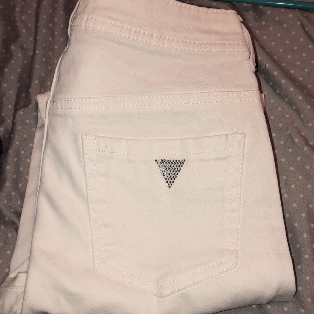 White girls guess Capri